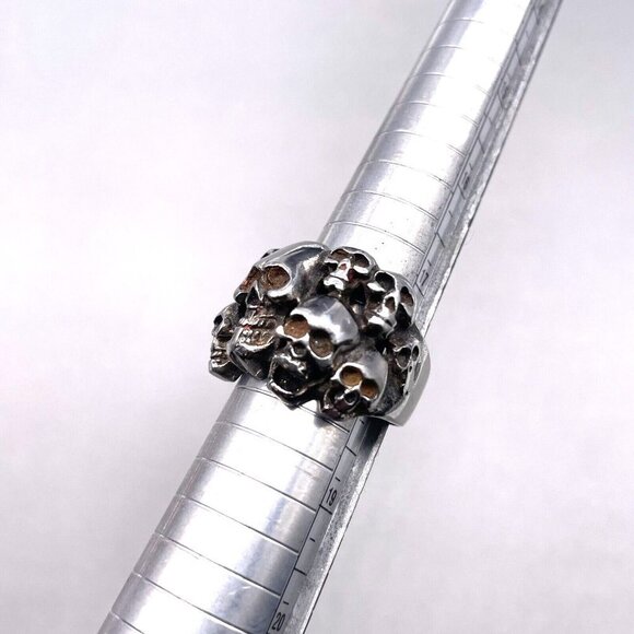 Skull Cluster Ring Silver Tone Size 8.5 - Picture 7 of 9